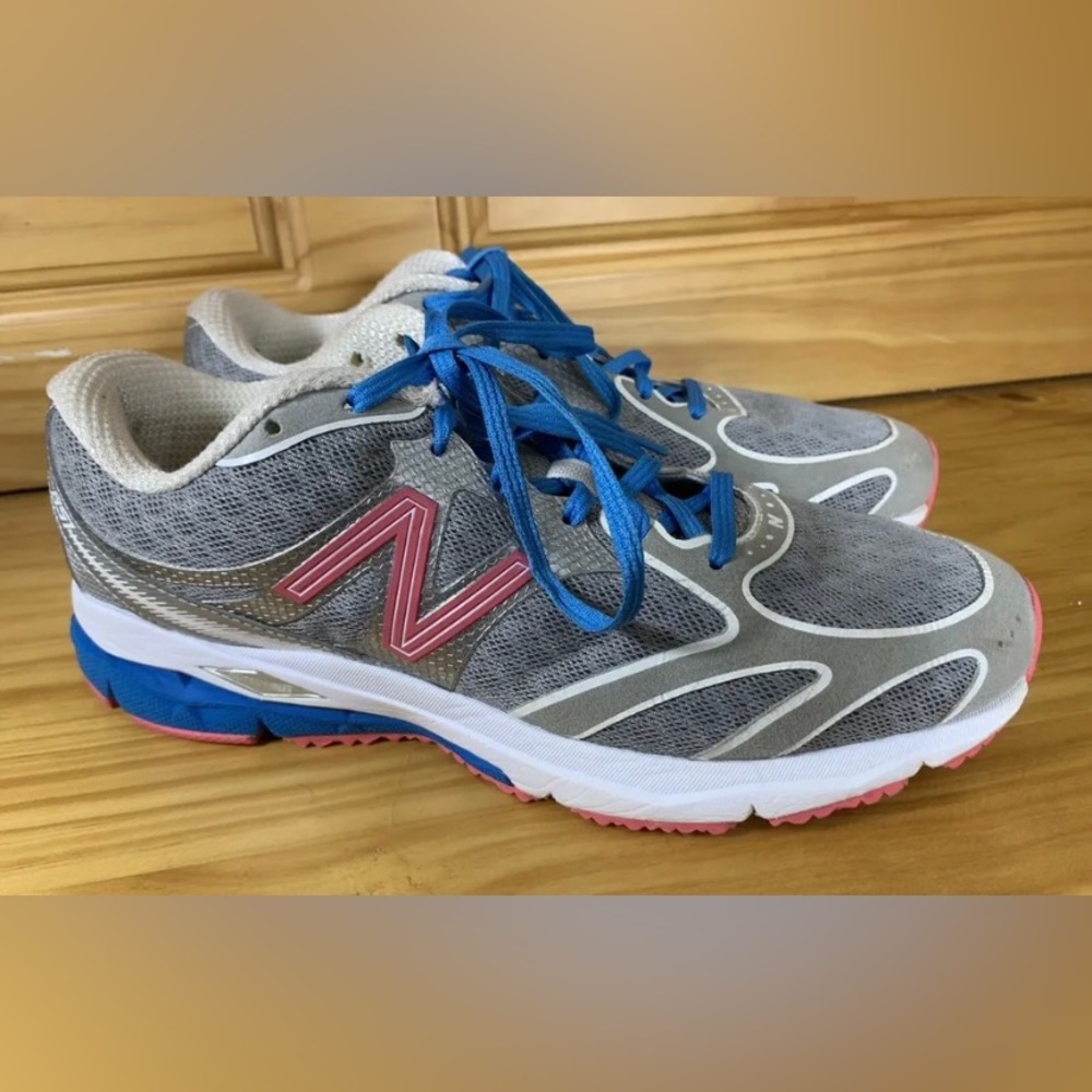 New Balance 851 Running Shoes Womens Size 9.5  B Gray Pink  Sneakers WE851SP1